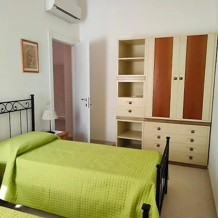 Miriam Not Far From The Center Lägenhet