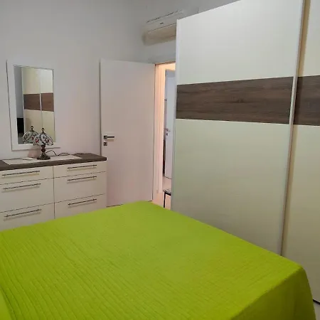 Miriam Not Far From The Center * Alghero